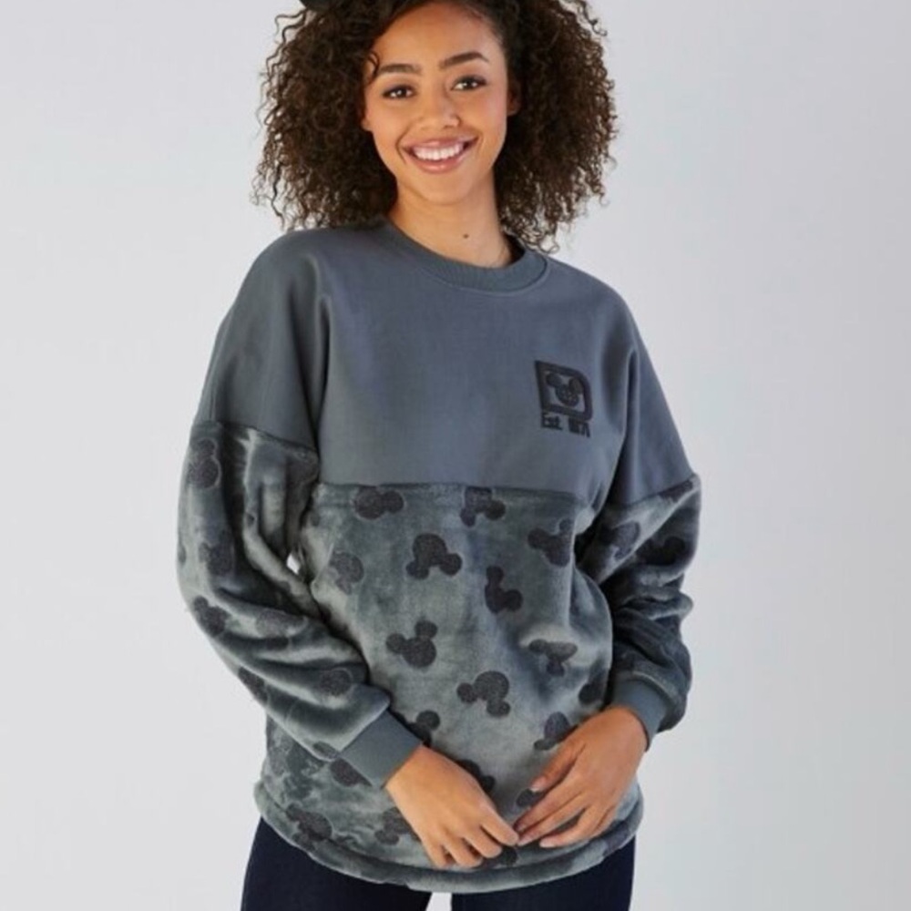 Disney Gray Spirit Jersey Size Small NEW